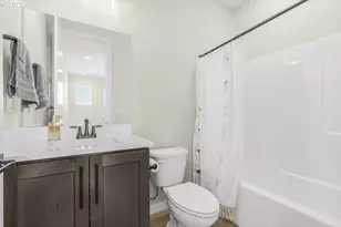 8069 SE Orion Ln, Hillsboro, OR 97123 - Photo 18