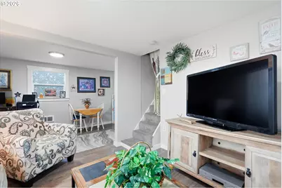 285 19th Ave, Longview, WA 98632 - Photo 8