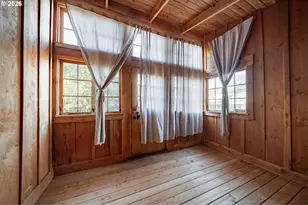 360 NE 75th Ave, Portland, OR 97213 - Photo 30