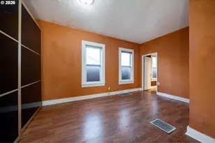 360 NE 75th Ave, Portland, OR 97213 - Photo 16