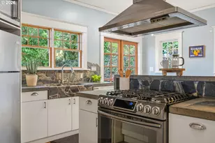 9889 NW Hoge Ave, Portland, OR 97231 - Photo 16