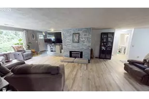 28413 Mateer Rd, Gold Beach, OR 97444 - Photo 4