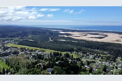 000 Robinhood Ave, Lakeside, OR 97449 - Photo 42