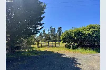 000 Robinhood Ave, Lakeside, OR 97449 - Photo 44