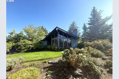 2462 Senate Way, Medford, OR 97504 - Photo 22