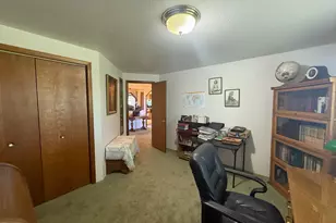 2462 Senate Way, Medford, OR 97504 - Photo 26