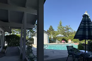 2462 Senate Way, Medford, OR 97504 - Photo 34