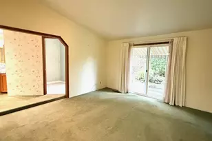 2462 Senate Way, Medford, OR 97504 - Photo 18