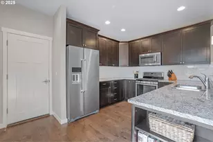 29021 SW Villebois Dr, Wilsonville, OR 97070 - Photo 12