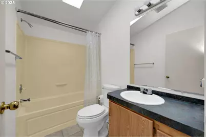 5276 Olympic Cir, Eugene, OR 97402 - Photo 30