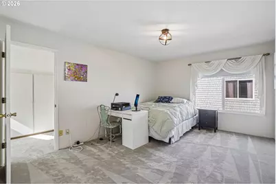 520 N Hayden Bay Dr, Portland, OR 97217 - Photo 16