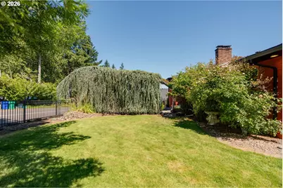 7170 SE 122nd Ave, Portland, OR 97236 - Photo 6
