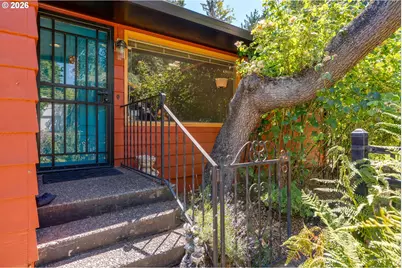 7170 SE 122nd Ave, Portland, OR 97236 - Photo 4