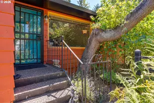 7170 SE 122nd Ave, Portland, OR 97236 - Photo 4
