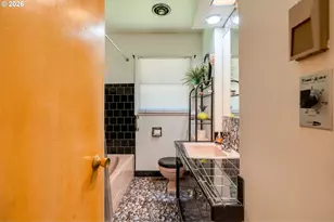 7170 SE 122nd Ave, Portland, OR 97236 - Photo 22
