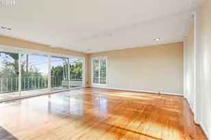 842 NW Kingwood Dr, Salem, OR 97304 - Photo 6