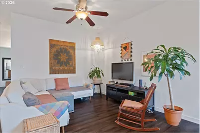 9709 N Jersey St, Portland, OR 97203 - Photo 8