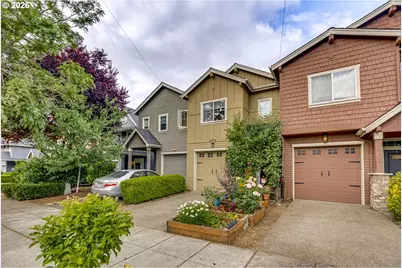 9709 N Jersey St, Portland, OR 97203 - Photo 2