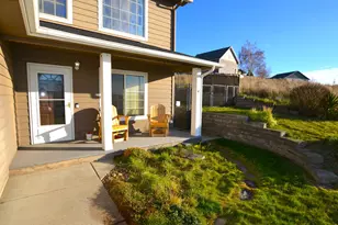 1616 SW 2nd St, Pendleton, OR 97801 - Photo 4