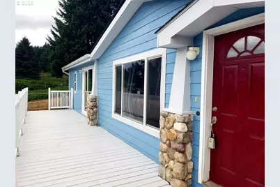 661 D St, Elkton, OR 97436 - Photo 1