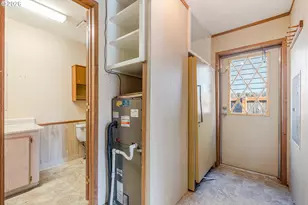 3680 NE Osborn Ave, Salem, OR 97301 - Photo 32