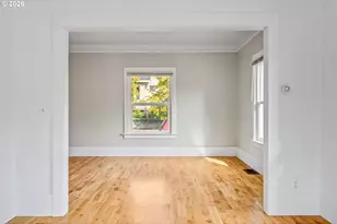 5542 NE Flanders St, Portland, OR 97213 - Photo 4