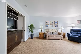 2101 Kingfisher Way, Eugene, OR 97401 - Photo 16