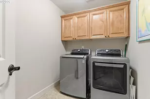 1645 SW Joshua St, Portland, OR 97219 - Photo 36