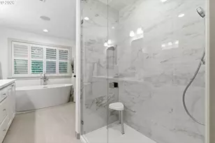 1645 SW Joshua St, Portland, OR 97219 - Photo 30