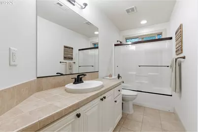 1645 SW Joshua St, Portland, OR 97219 - Photo 36