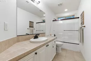 1645 SW Joshua St, Portland, OR 97219 - Photo 36