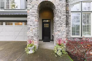 1645 SW Joshua St, Portland, OR 97219 - Photo 2