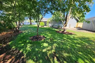 1100 Quince Dr, Junction City, OR 97448 - Photo 16