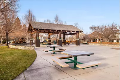 21281 Bellflower Pl, Bend, OR 97702 - Photo 48