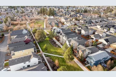 21281 Bellflower Pl, Bend, OR 97702 - Photo 40