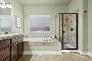 21281 Bellflower Pl, Bend, OR 97702 - Photo 18