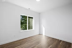 570 Holmes Ln, Oregon City, OR 97045 - Photo 16