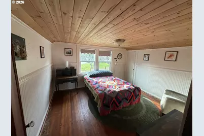 35210 Orchard Ln, Astoria, OR 97103 - Photo 4