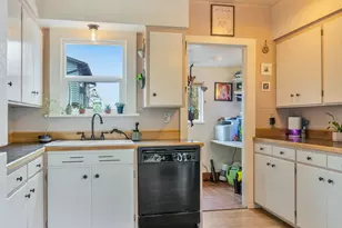 35210 Orchard Ln, Astoria, OR 97103 - Photo 12