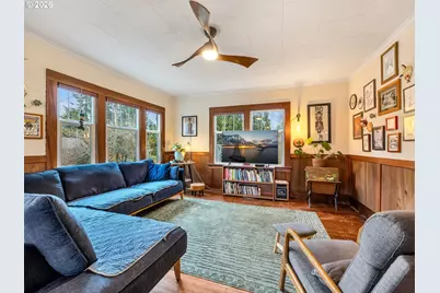 35210 Orchard Ln, Astoria, OR 97103 - Photo 6