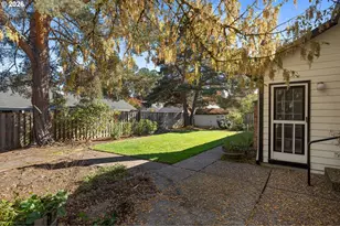17025 NW Meadow Grass Dr, Beaverton, OR 97006 - Photo 32