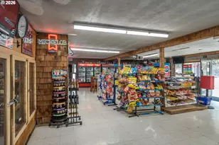 14190 N Umpqua Hwy, Roseburg, OR 97470 - Photo 14