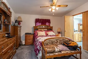 14190 N Umpqua Hwy, Roseburg, OR 97470 - Photo 36