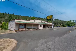 14190 N Umpqua Hwy, Roseburg, OR 97470 - Photo 6