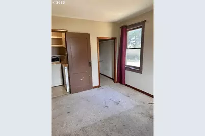 1957 Myrtle St, North Bend, OR 97459 - Photo 18