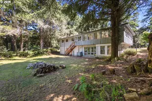 253 Coast Guard Hill Rd, Port Orford, OR 97465 - Photo 10