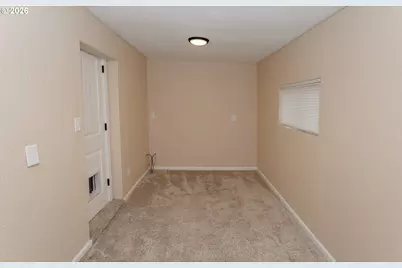 5170 Grand Ave #Spc 19, Florence, OR 97439 - Photo 18