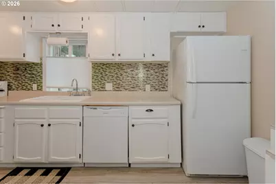 5170 Grand Ave #Spc 19, Florence, OR 97439 - Photo 12