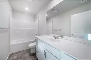 2982 T St, Springfield, OR 97477 - Photo 32