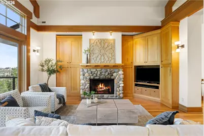 10300 SE Sun Burst Way, Happy Valley, OR 97086 - Photo 2